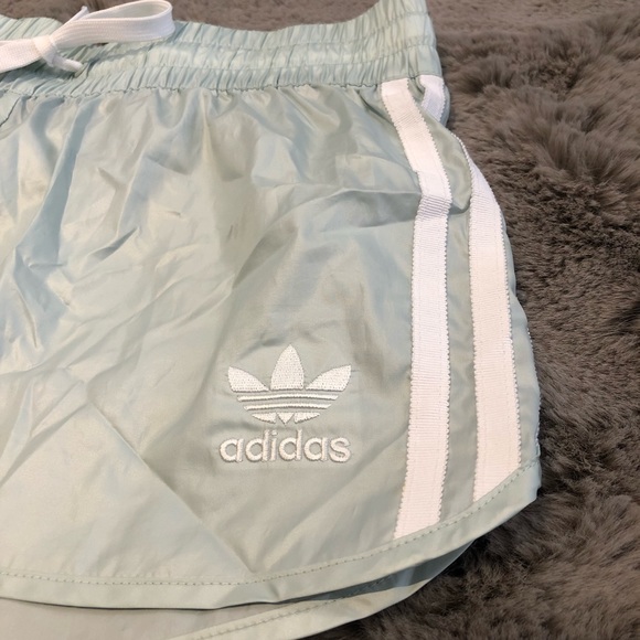 Adidas Shorts - Picture 4 of 7